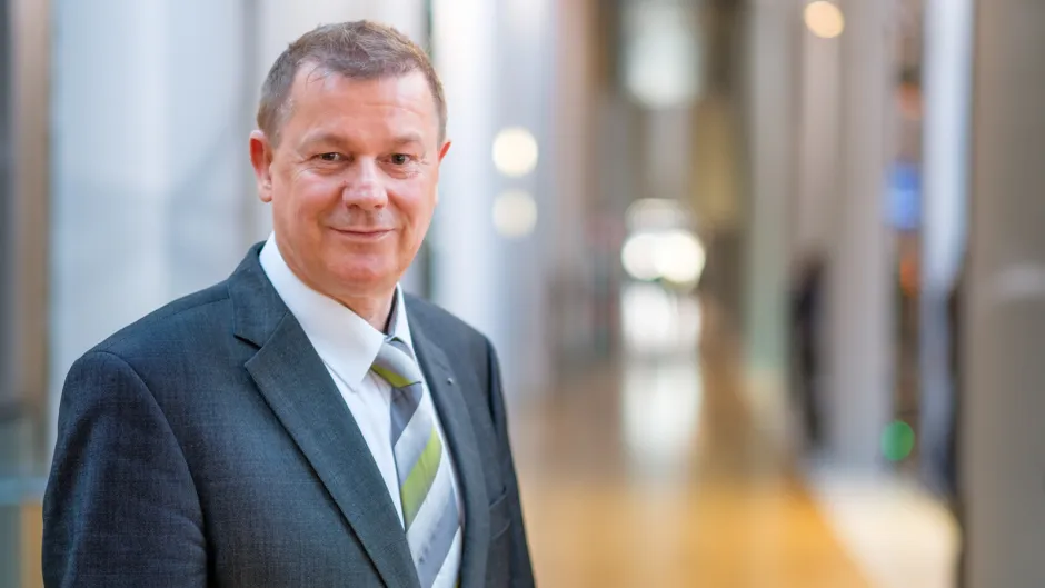 MarkusPieper-portrait-Str-34-cEPPGroupPhoto-MLahousse